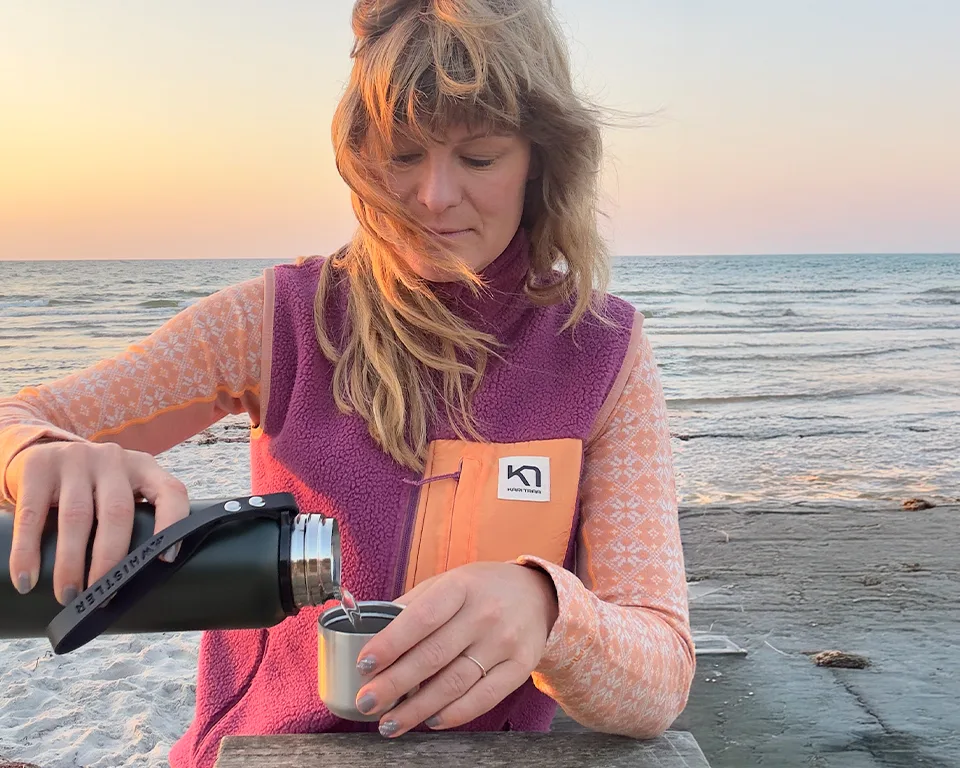 Billede 4 - outdoor - kvinde kari traa