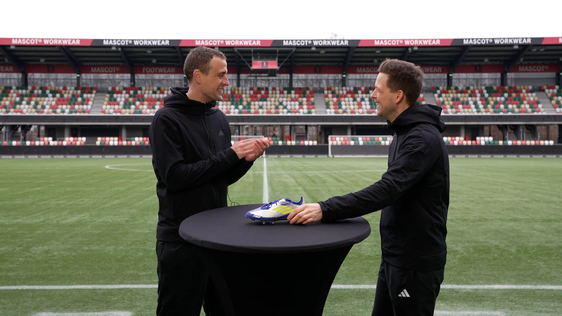 Hvem er SPORT 24's største fodboldnørd?