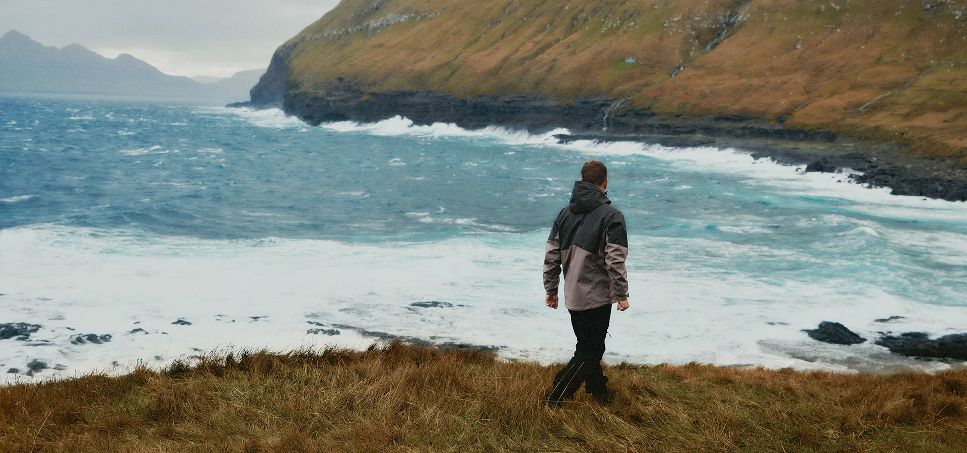 Skaljakken - vælg den rigtige til dit outdoor-eventyr