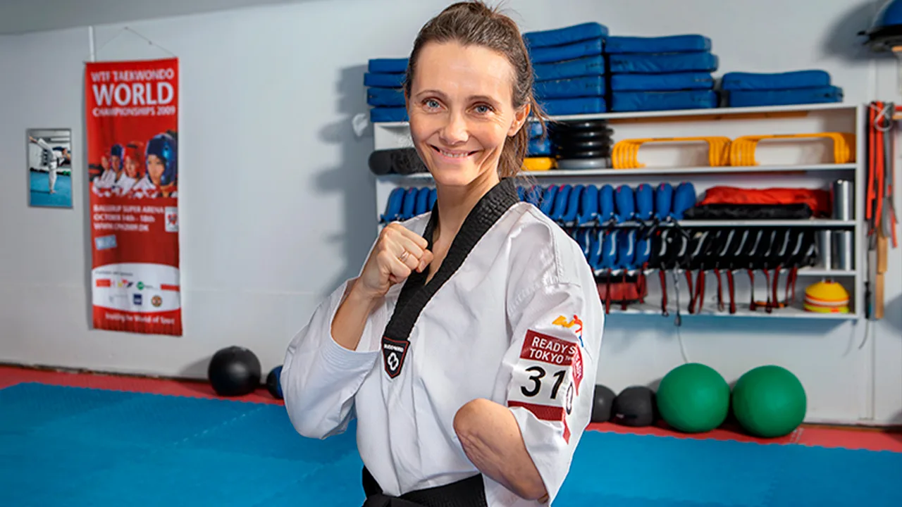 Podcast med Lisa Kjær Gjessing – Fra kræftforløb og amputation til taekwondo på eliteplan