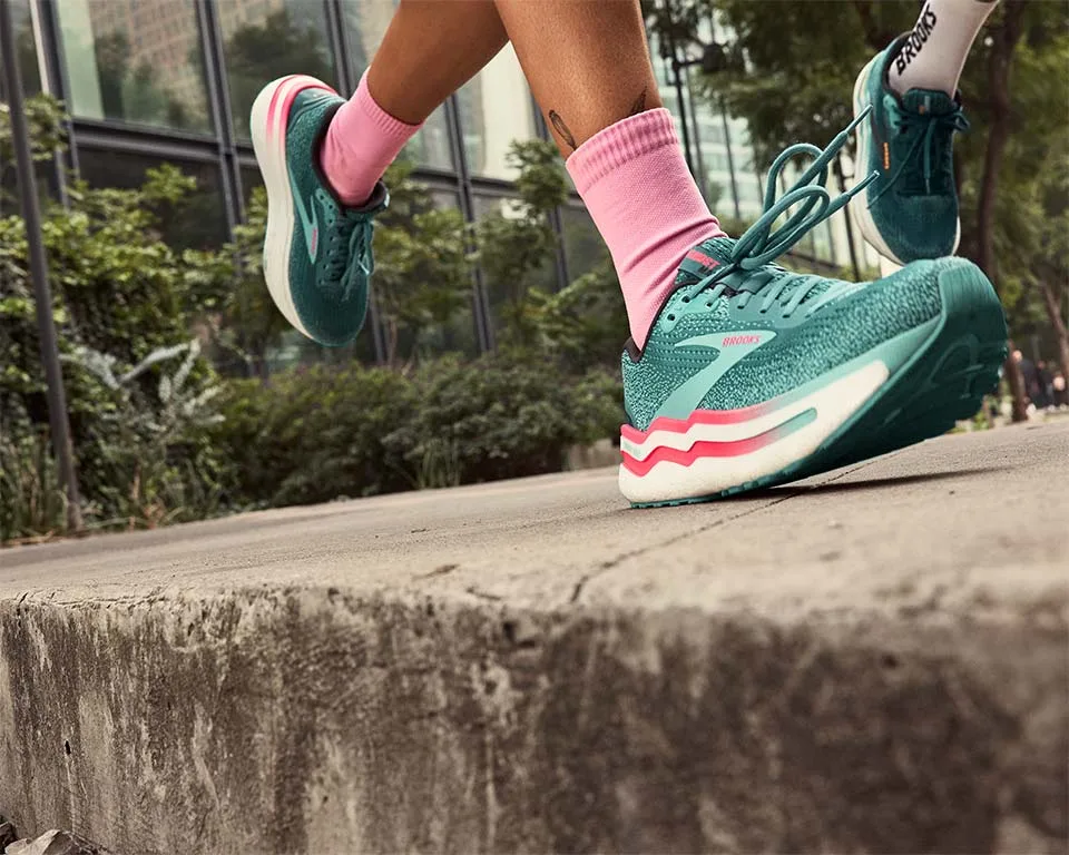Brooks Ghost – løbeskoen der arbejder sammen med foden - billede