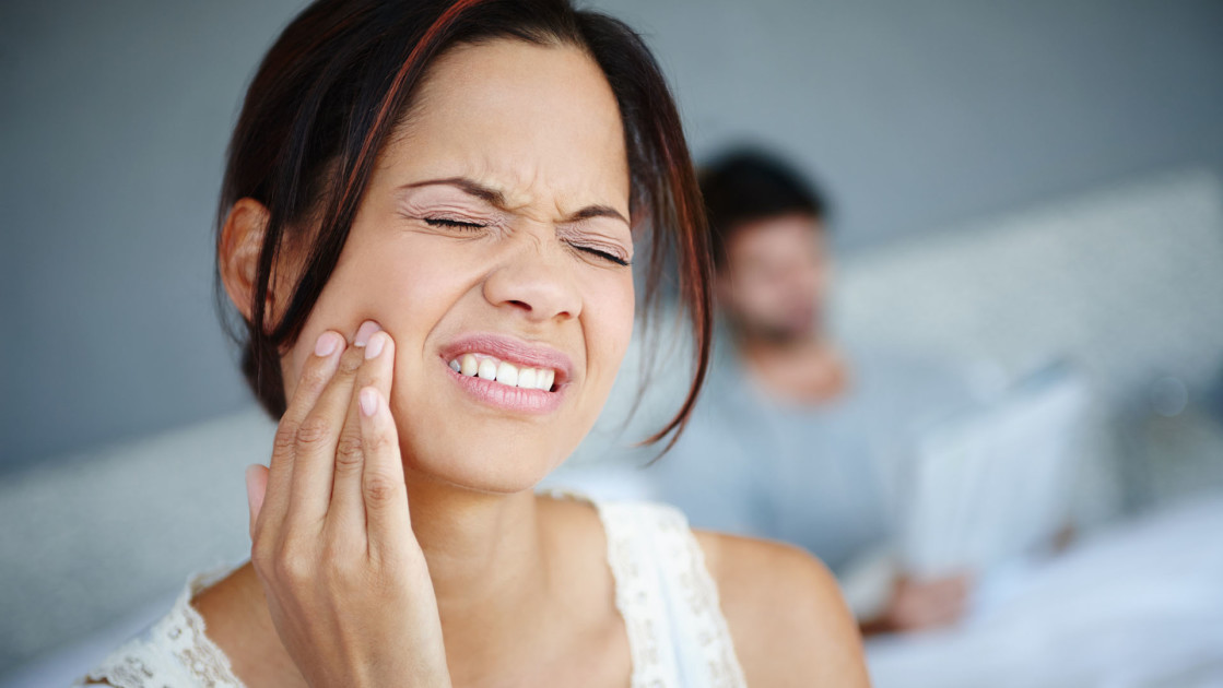 Jaw clenching and grinding How to treat Jaw Pain Live Better