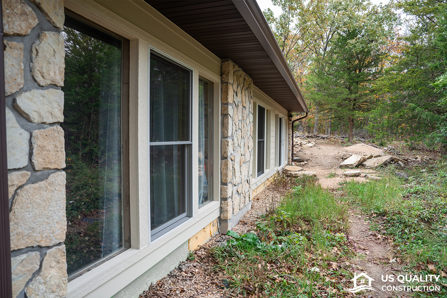 Siding, Gutters, & Roof Replacement