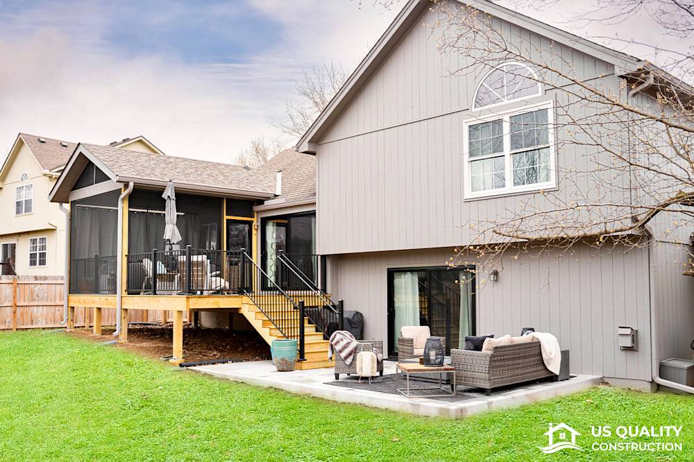Custom 3 Season Room & Deck Design