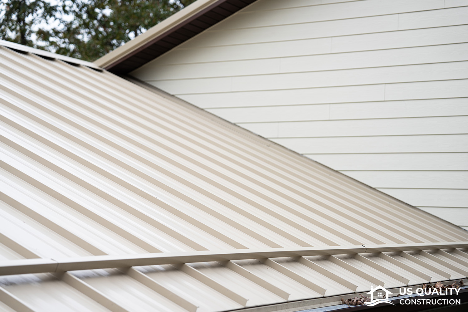 Siding, Gutters, & Roof Replacement
