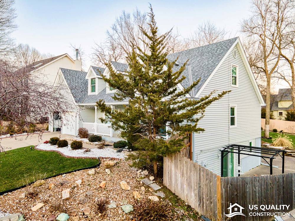 Siding & Roofing Replacement