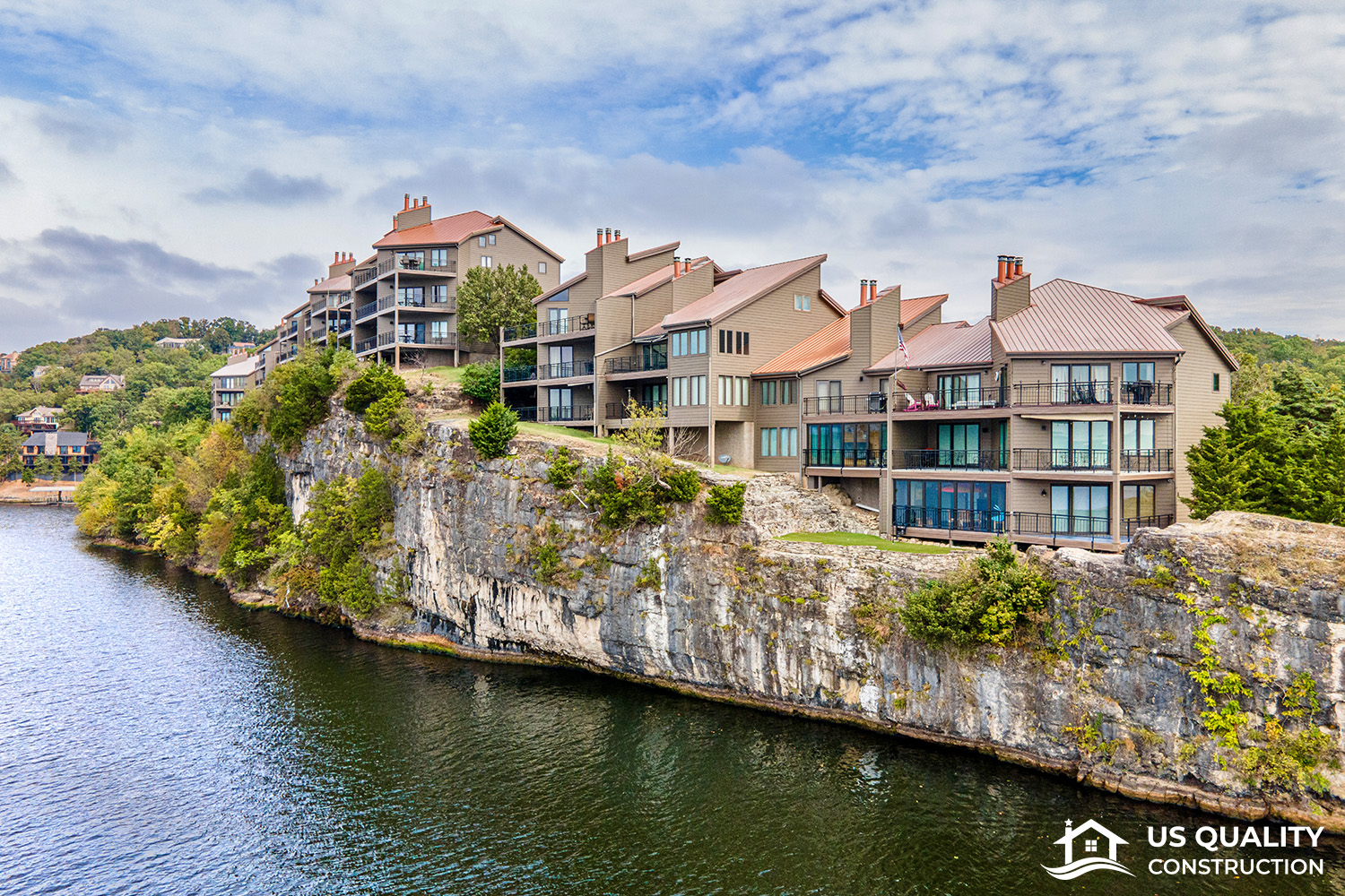 Complete Condo Complex Siding Replacement