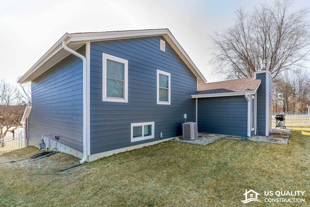 Siding, Soffit, Fascia & Gutters