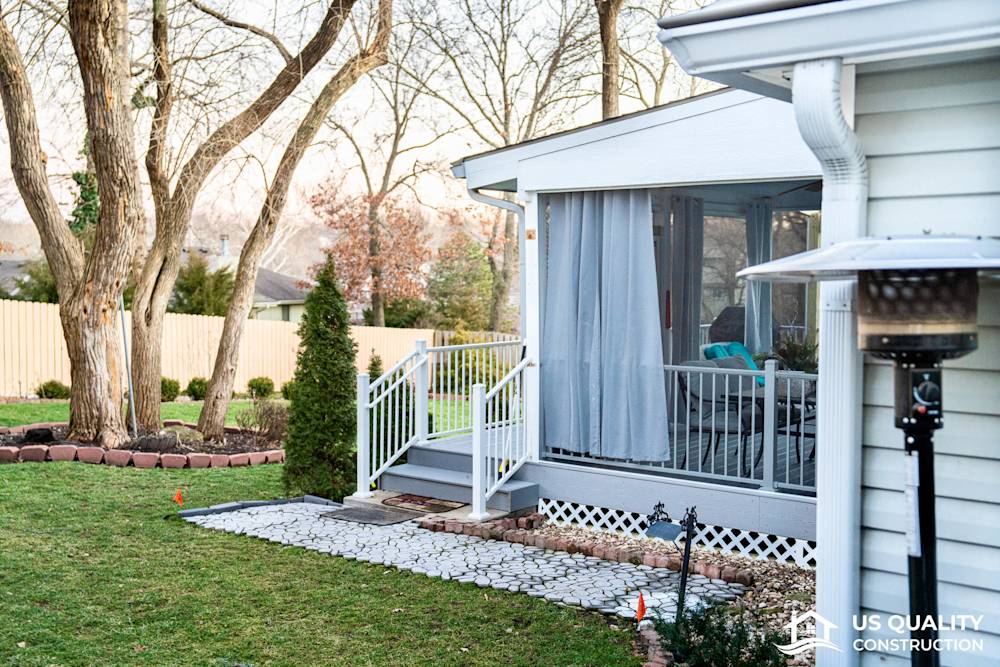 Siding & Roofing Replacement