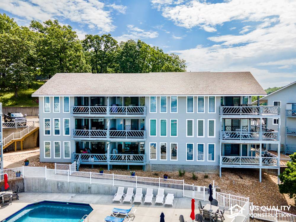 Condominium Siding & Roofing Replacement