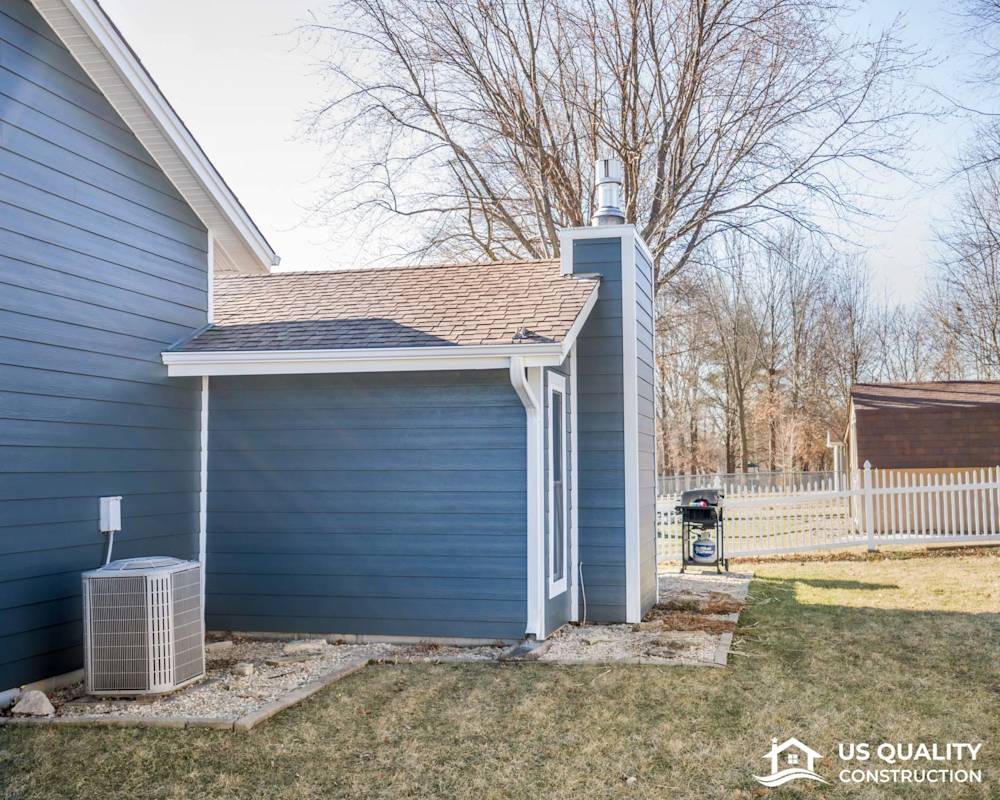 Siding, Soffit, Fascia & Gutters