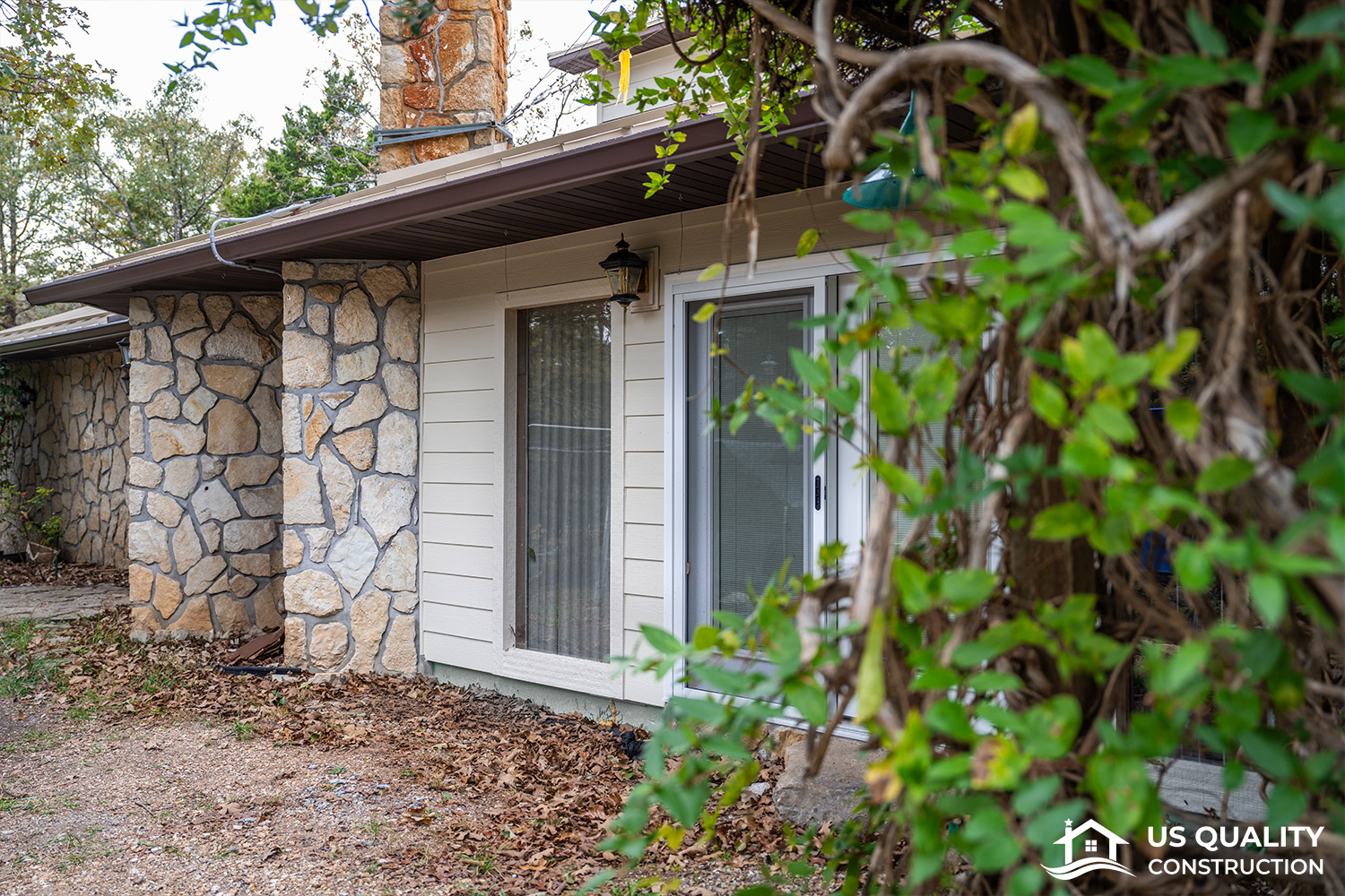 Siding, Gutters, & Roof Replacement