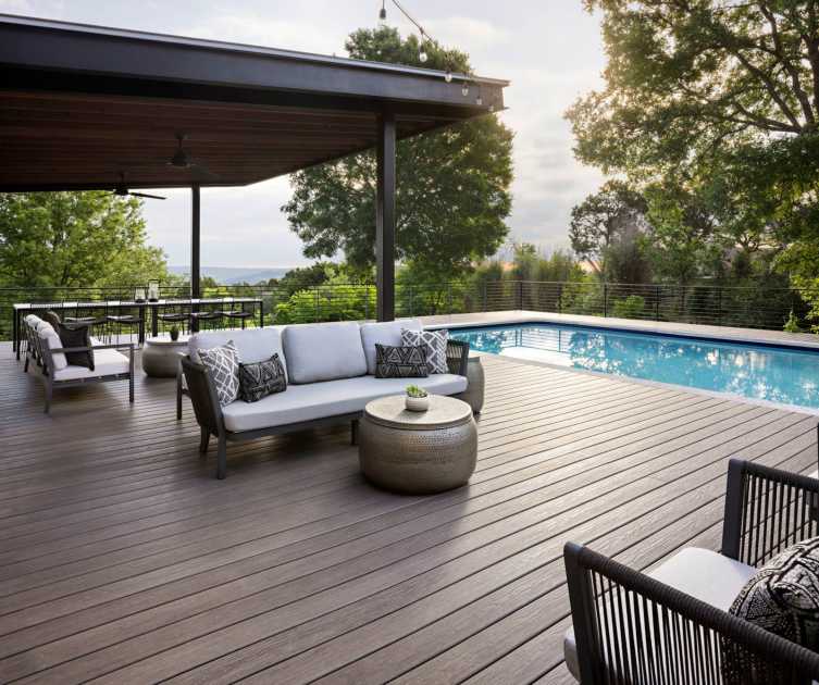 Composite Decking Showdown: Fiberon vs. Trex - Unveiling the Ultimate Choice for Your Outdoor Space