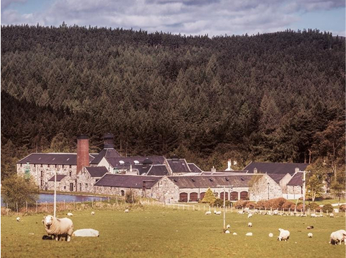 ROYAL LOCHNAGAR distillery