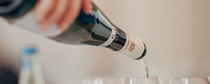 Person pouring some German wine