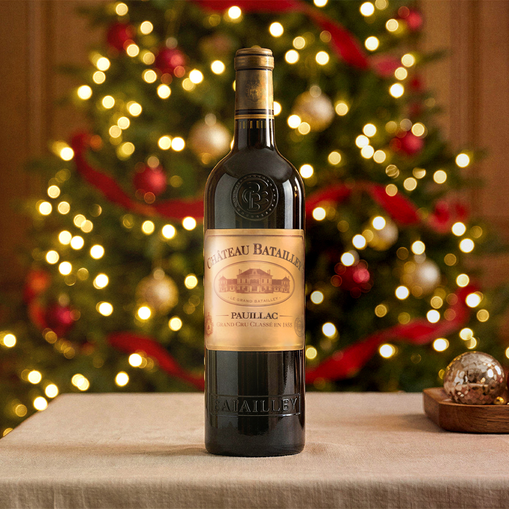 Bottle on table - AI