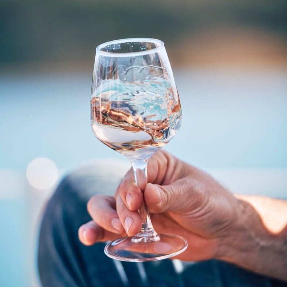 ROSÉ FOR SUMMER DRINKING