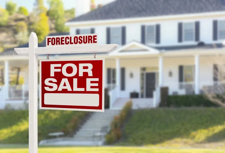 Feature image - Foreclosure