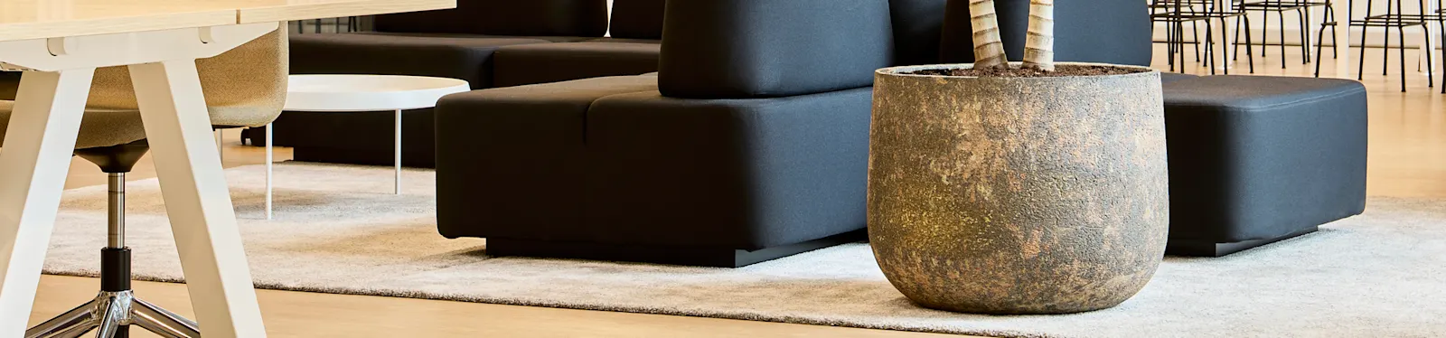 ArticleGroup Data Image Planters