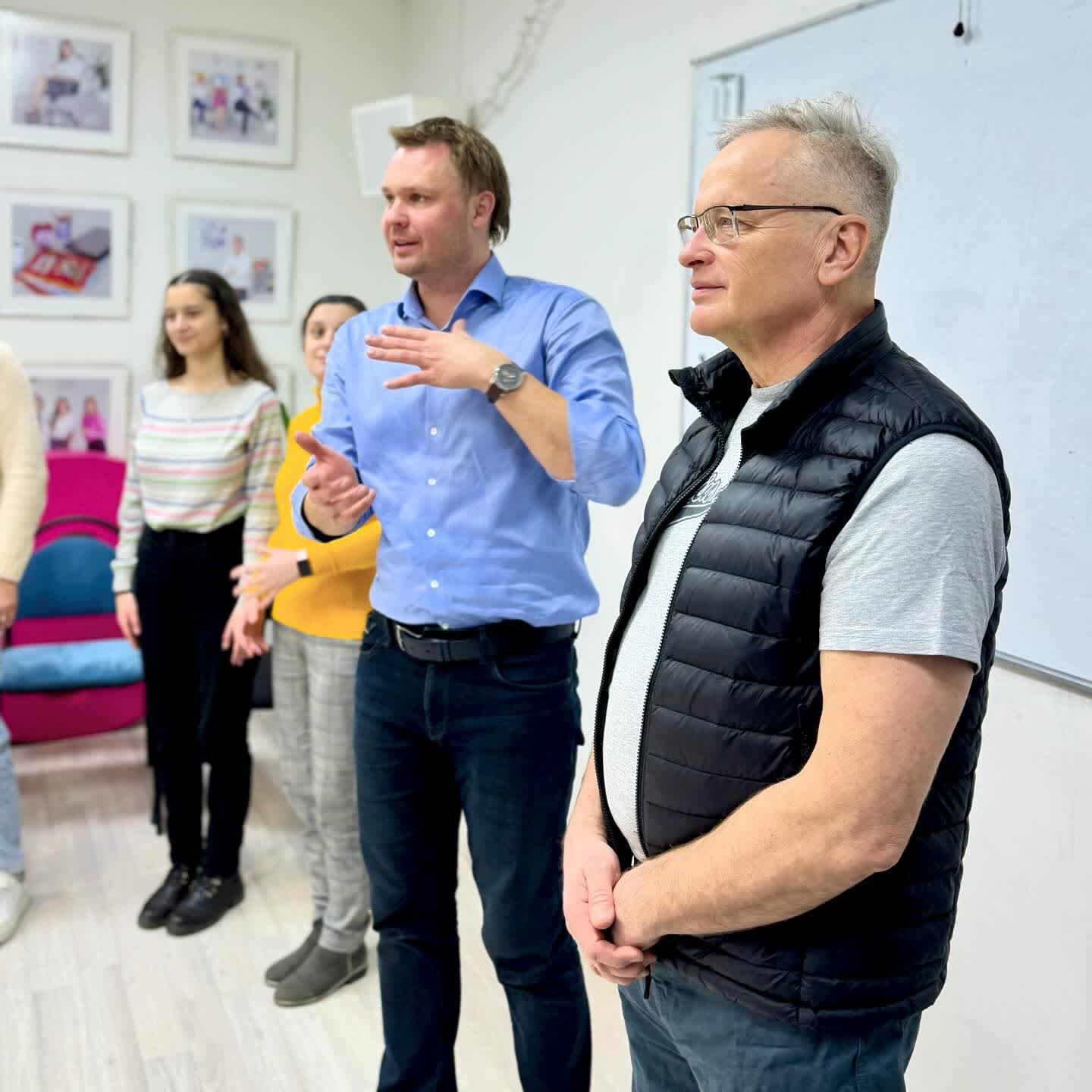 lightenglishvitebsk 429680519 18344369044100010 7745886331743963400 n