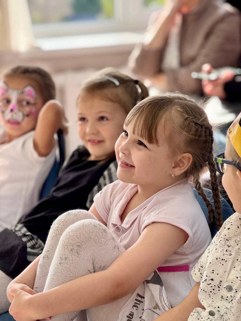 Маленькие студенты групп I CAN SING