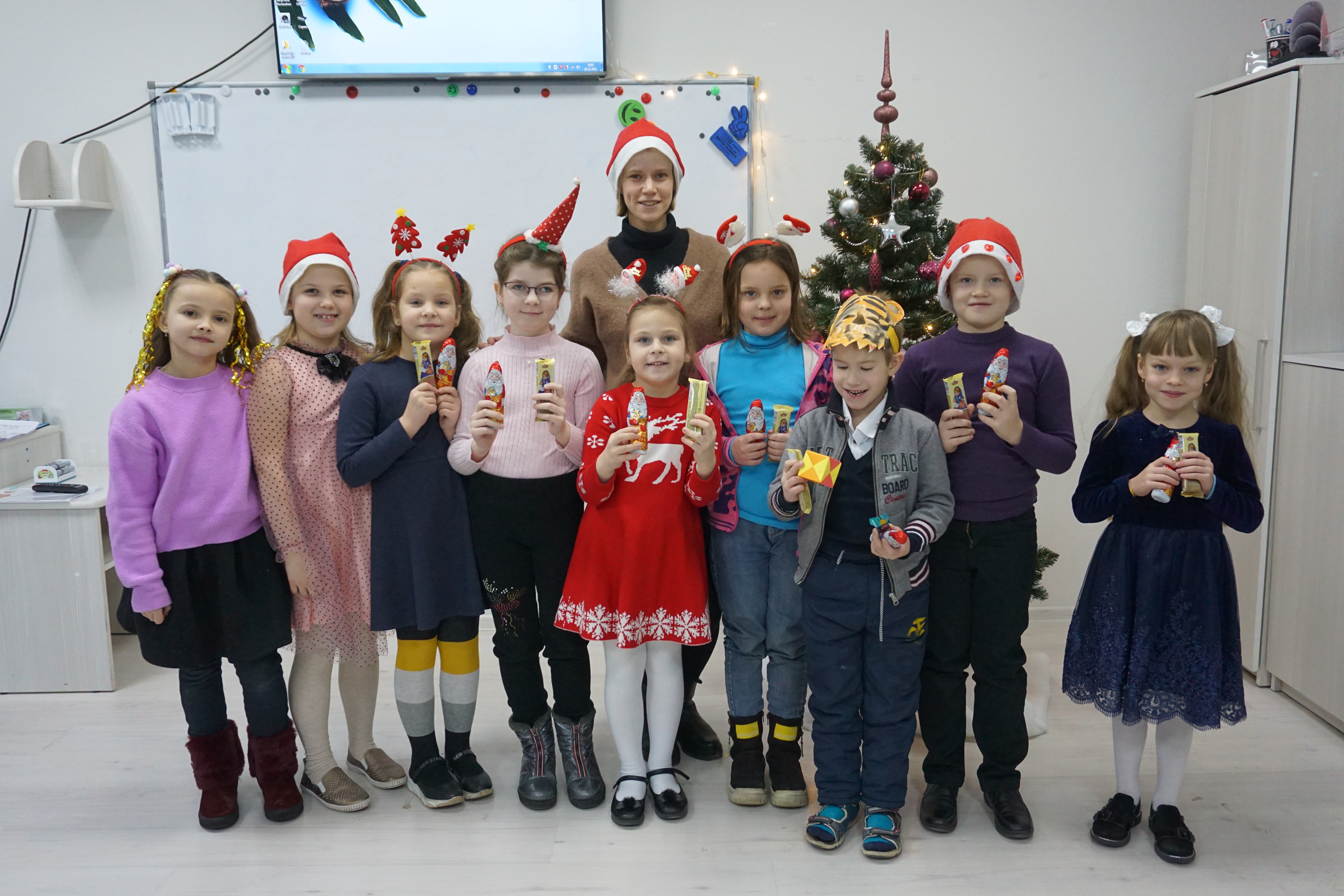 Новогодние занятия в KIDS STUDIO декабрь 2021