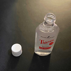 ヤングシーブス ハンドクリアジェルの容器変更のお知らせ | ヤング