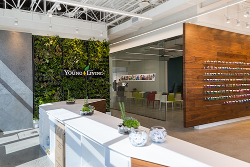 Young Living Канада - Ontario Experience Centre