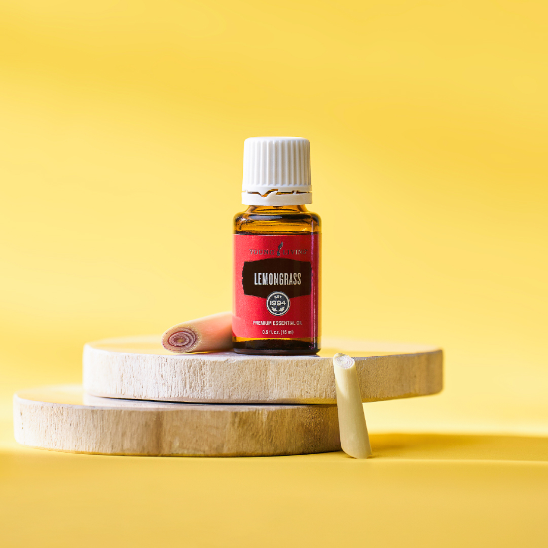 Loyalty order: Lemongrass essential oil, 15 ml, part of June 2026 Gift With Purchase from Young Living Essential Oils