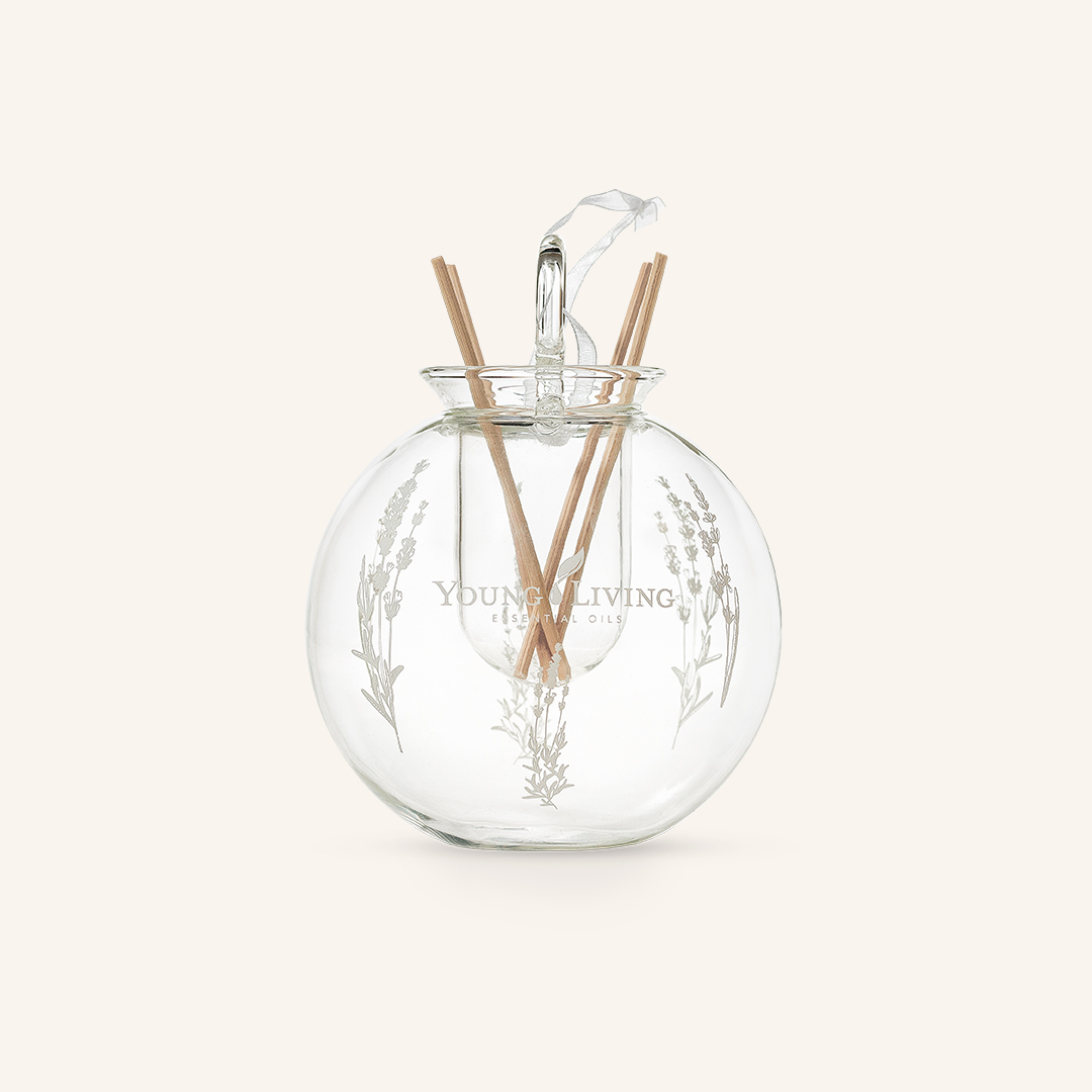 glass diffuser ornament 2018