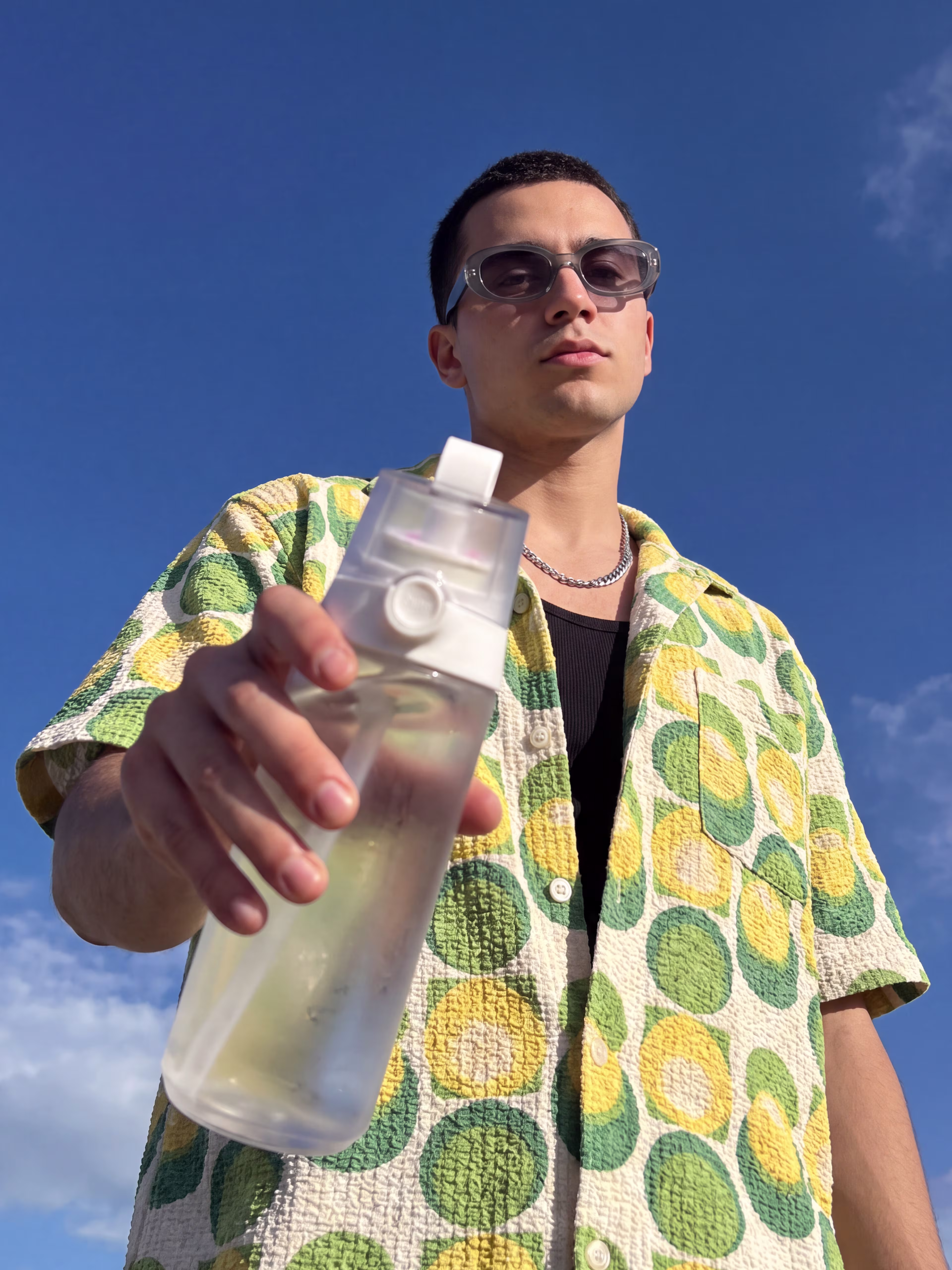 lifestyleMedia - Product - Bottle - Click - 600 ml - White Transparent - 100000168