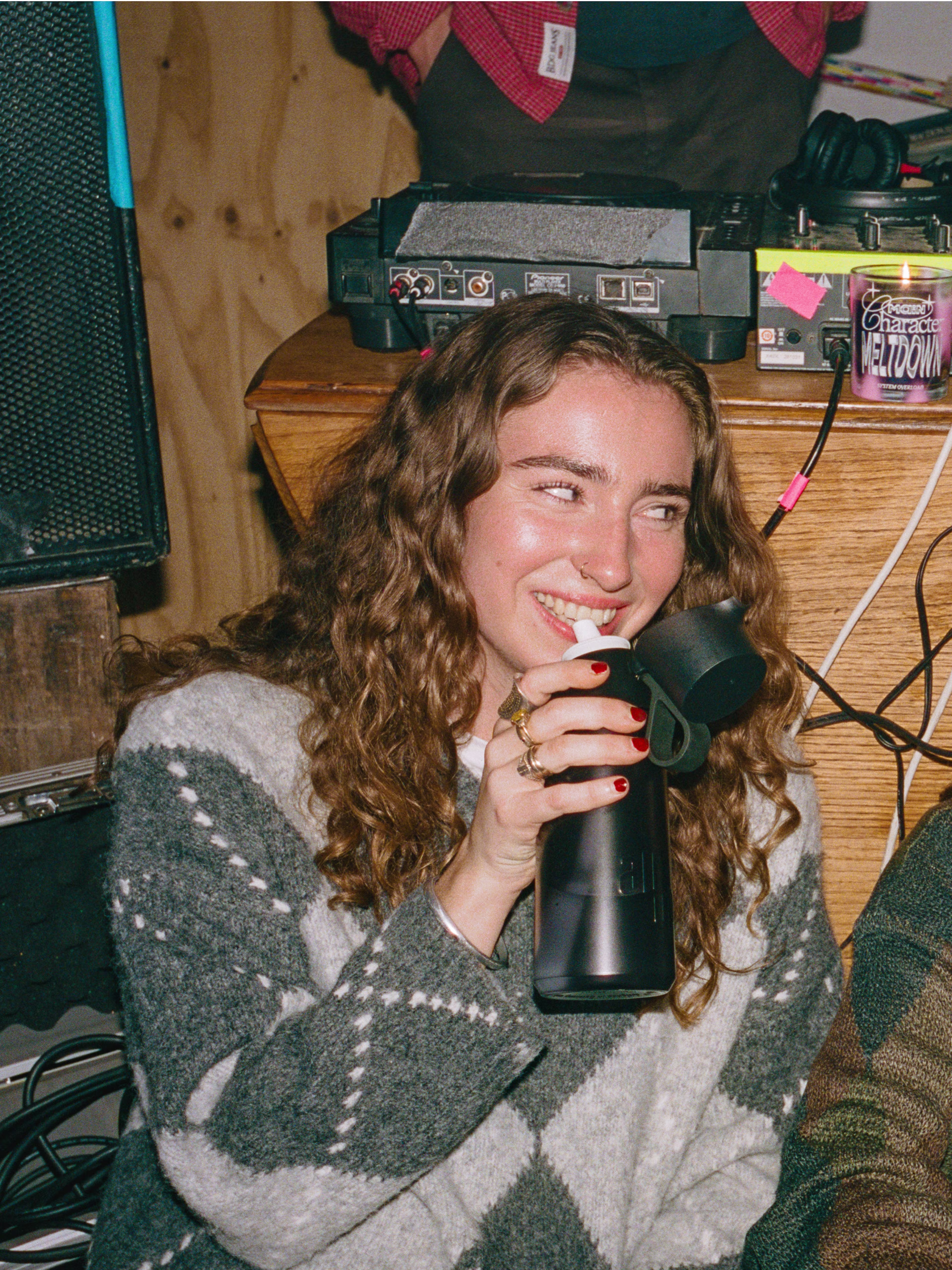 Product Gallery - Bundle - Holiday 2025 - Main Character Bundle - 140000876