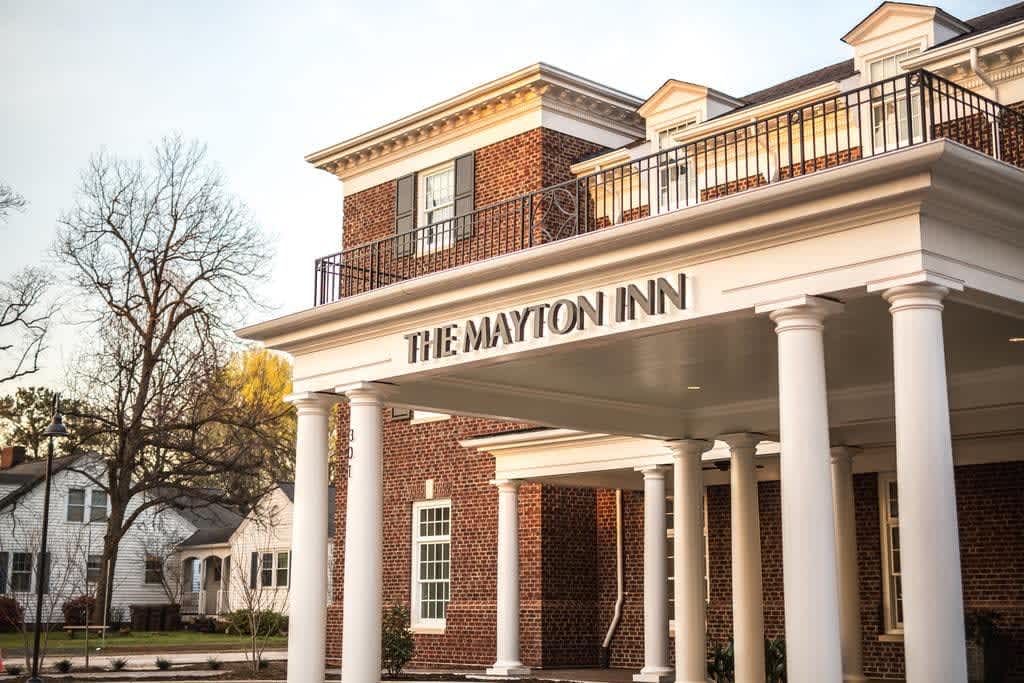Mayton Inn-min