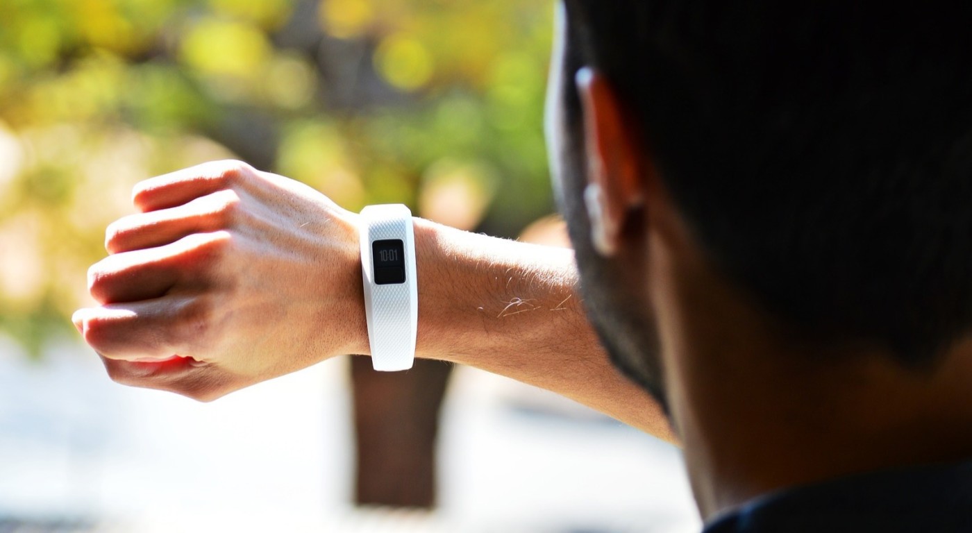 Man wearing smart watch