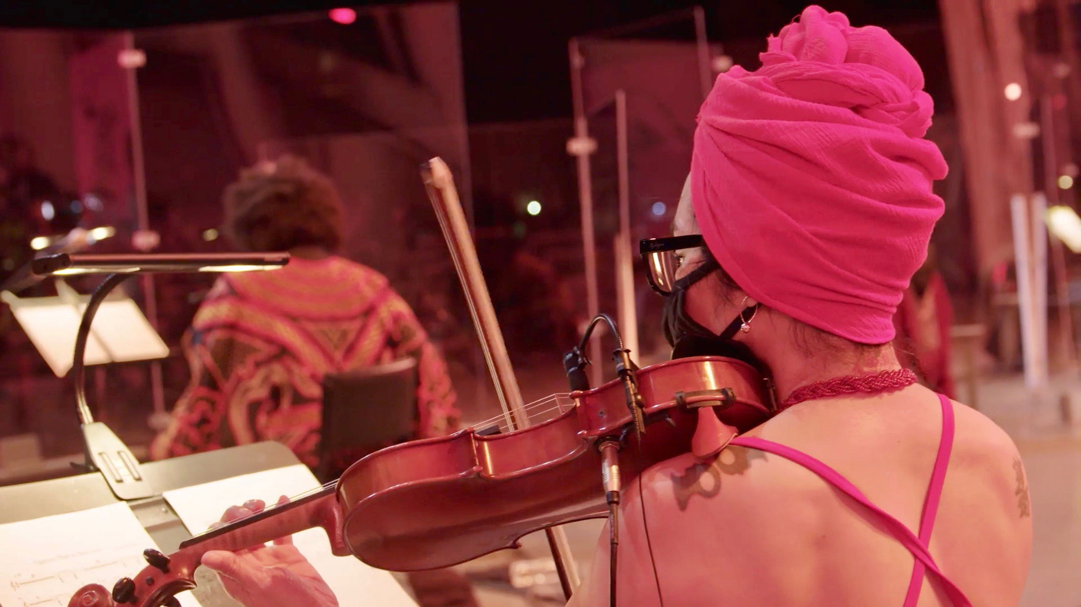 Tylana Renga, violin