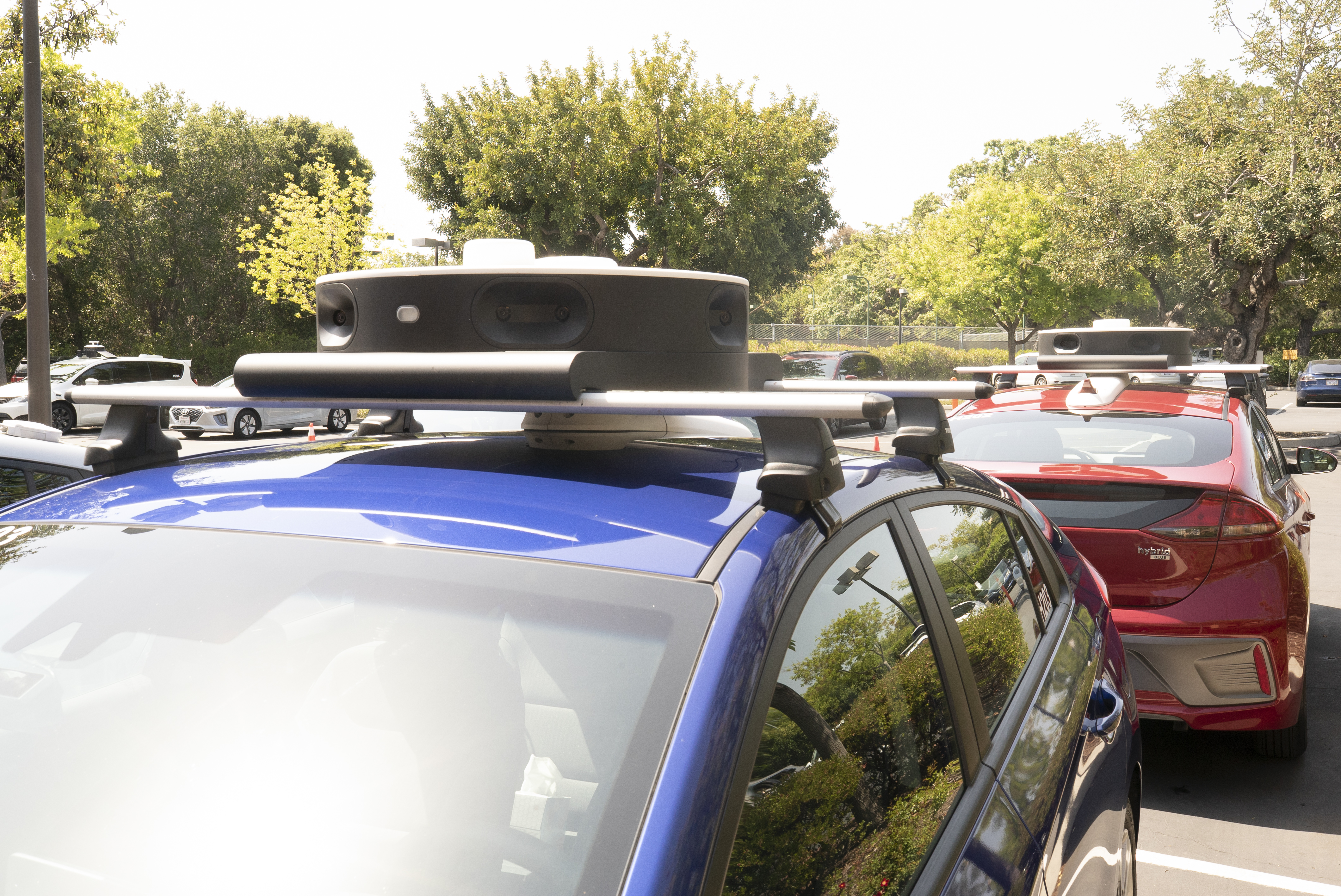 車両の上に取り付けられたセンサー