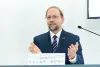 CEO James Kuffner speaking at the briefing session on “Future Community Building” held for local residents in Susono City, Shizuoka Prefecture