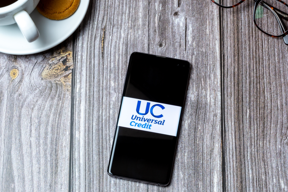 igd-universal-credit-mobile.png