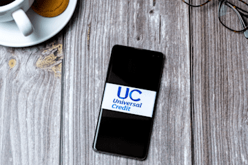 igd-universal-credit-mobile.png