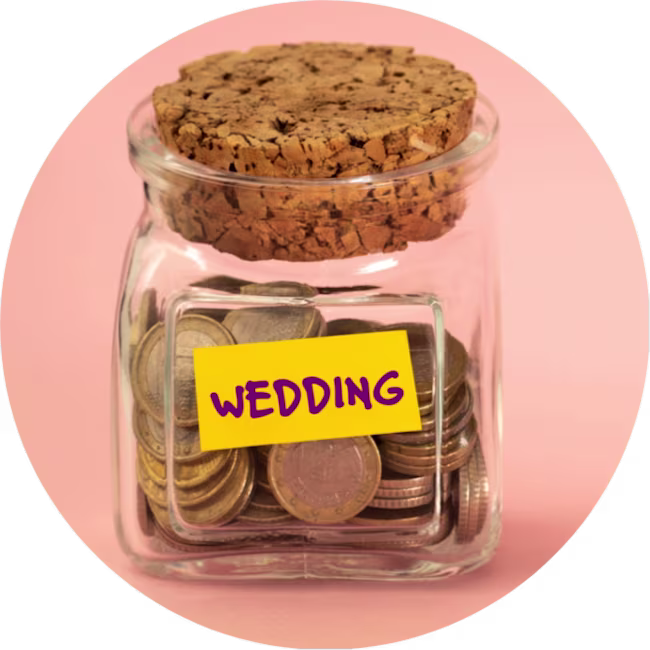 cutting wedding cake