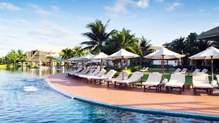 Cheap package holidays.