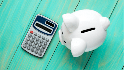 hero-homepage-calculator-piggy-bank-savings-cash-isa.png