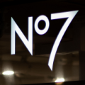 The No7 logo.