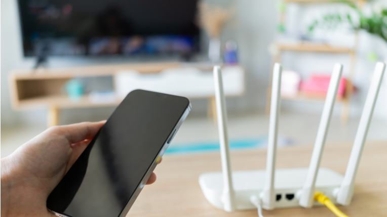 EE and Plusnet to refund exit fees for some and allow others to leave penalty-free after failing to give key contract info – what you need to know.