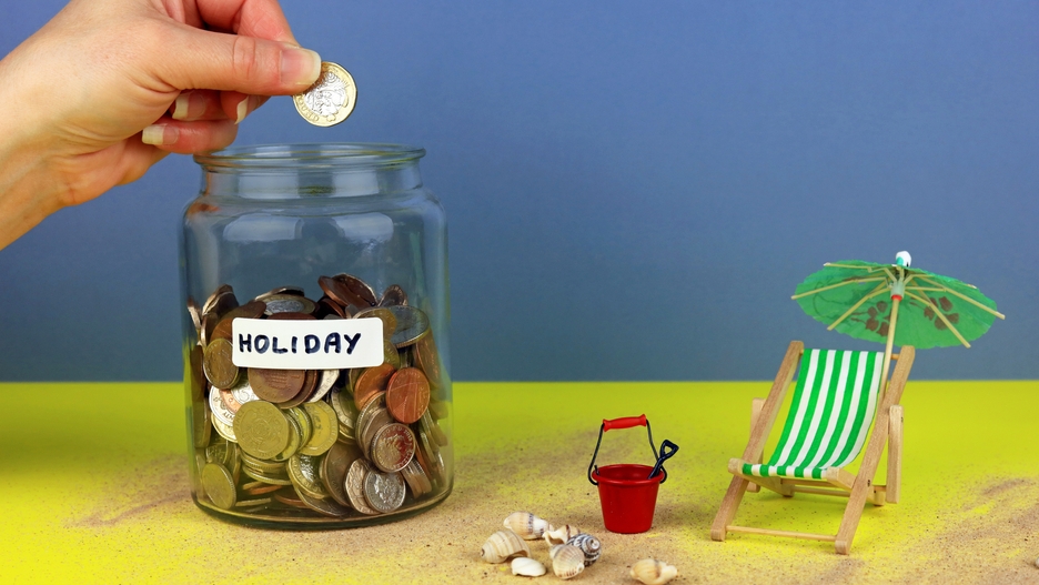 hero-holiday-funds-money-saving.jpg
