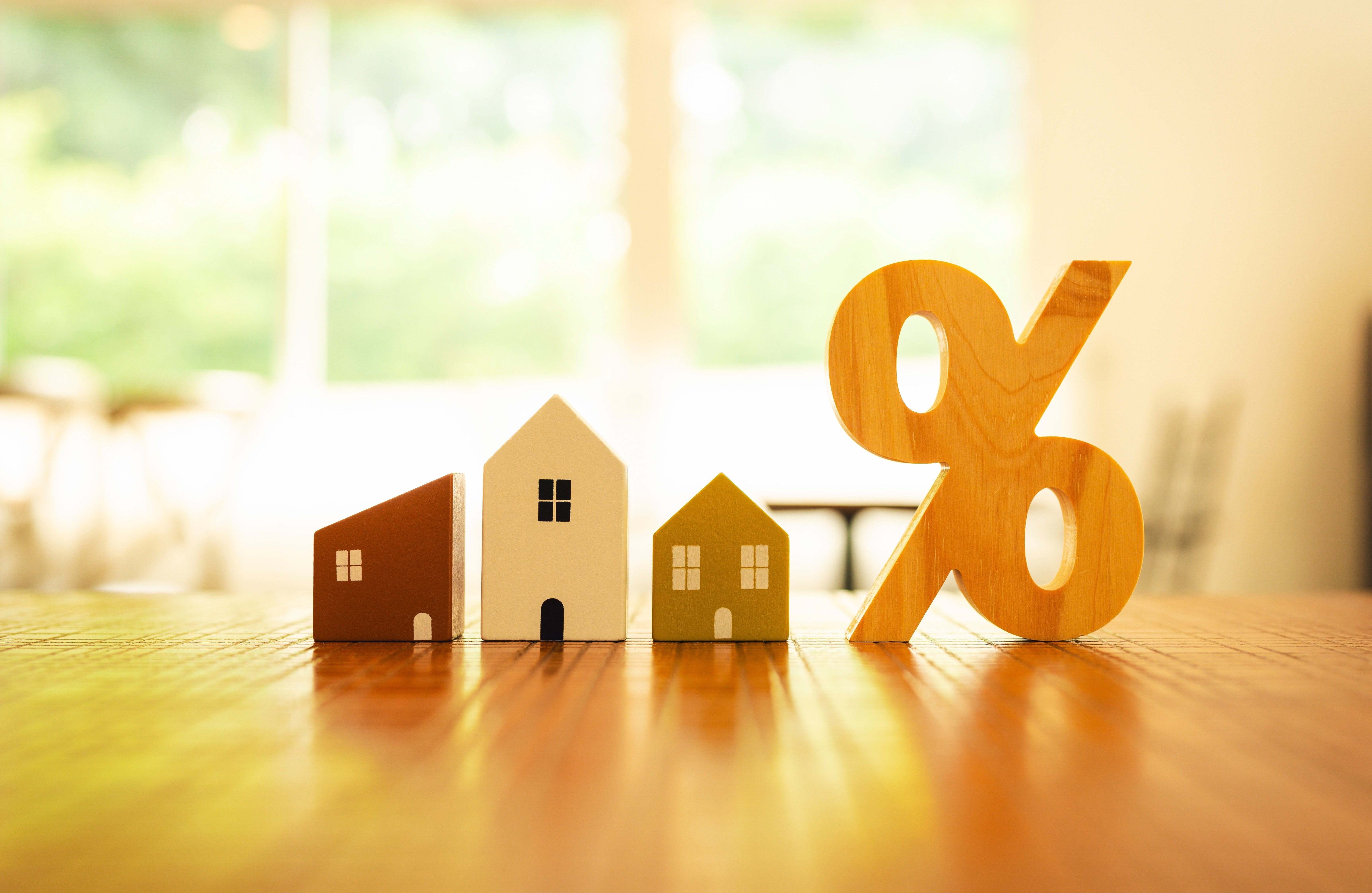 Martin Lewis considers whether house prices, rents, interest and mortgage rates are about to rise or fall.