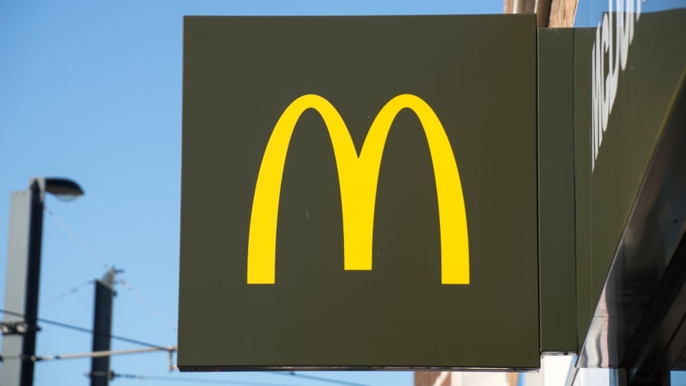 hero-homepage-mcdonalds-restaurant-sign.jpg