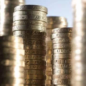 pound_coins_stacked2