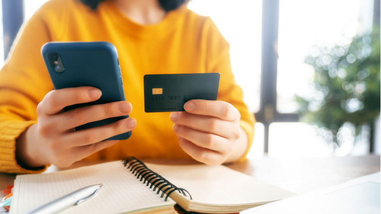 Phone contracts for those with poor credit.