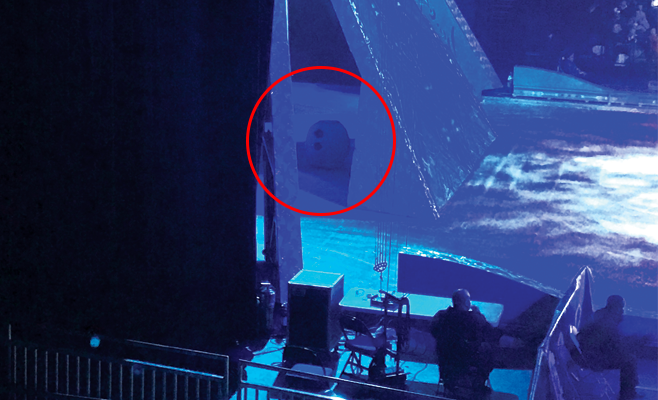 Bottom half of Olaf's costume